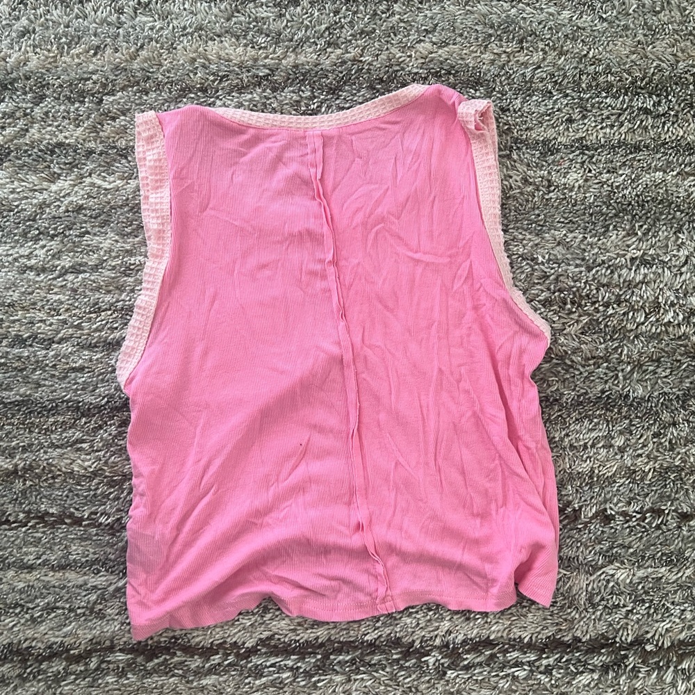 Pink tank - Picture 3 of 3